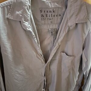 Frank & Eileen Light Gray women’s shirt